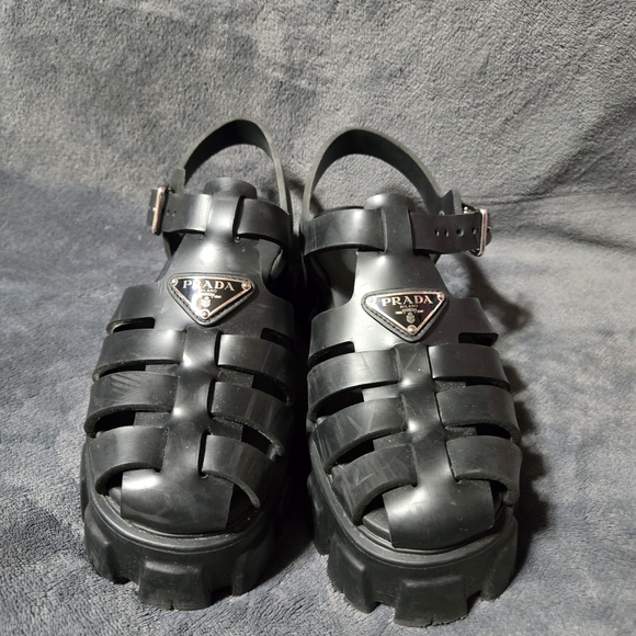 PRADA Monolith Black rubber sandals Size 38 / 7.5 - Picture 5 of 13